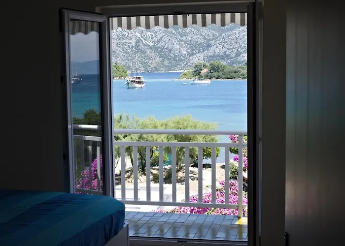 Fei Fei 2 Račišće