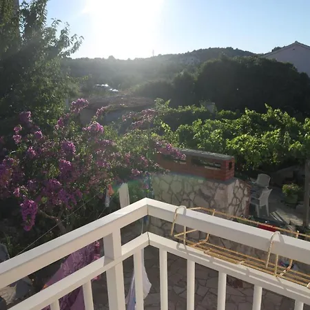 Fei Fei 2 Apartment *